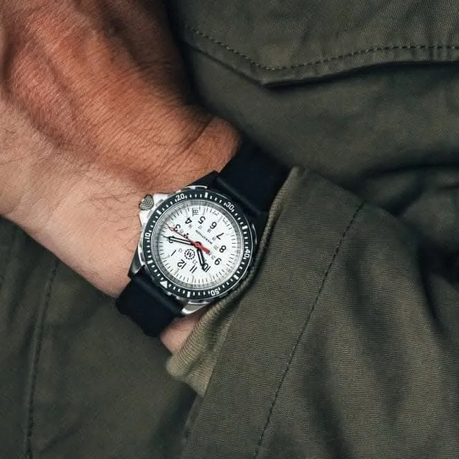 Montre plongeante moyenne à quartz Arctic Edition 36mm (MSAR Quartz)