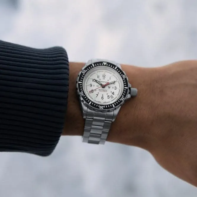 Montre automatique de plongée grande taille 41mm Arctic Edition en acier inoxydable (GSAR)