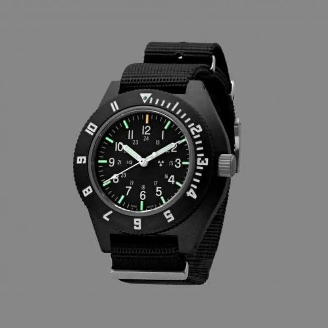 Montre militaire DEFSTAN en nylon noir de 41mm pour pilote