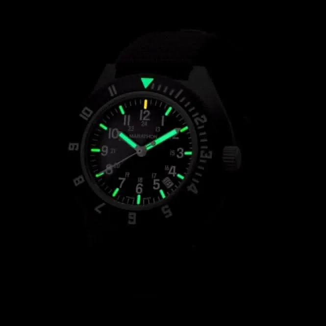 Navigateur Noir MaraGlo™ de 41 mm avec Date (NAV-DM) Montre en Nylon Ballistique