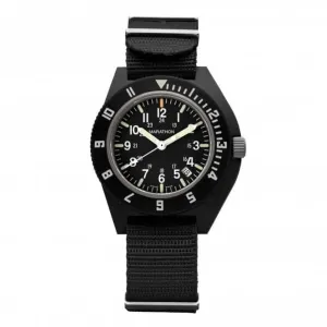 Montre 41mm MaraGlo™ Black Navigator avec date (NAV-DM) en nylon DEFSTAN