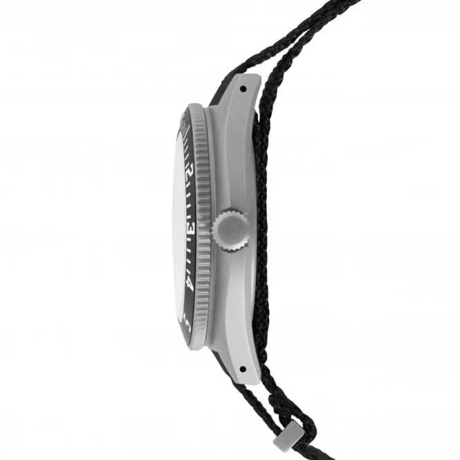 Montre Navigator Date en acier 41mm (SSNAV-D) avec bracelet nylon DEFSTAN