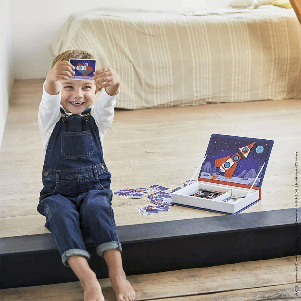 Babykids_Janod_Toys Janod Cosmos Magneti'book