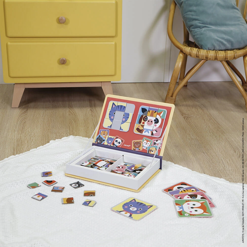 Babykids_Janod_Toys Janod Mix & Match Magneti'book
