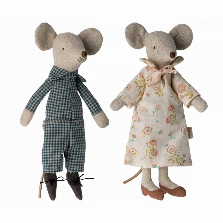 Babykids_Maileg_Toys Maileg Grandma and Grandpa Mice in Cigarbox
