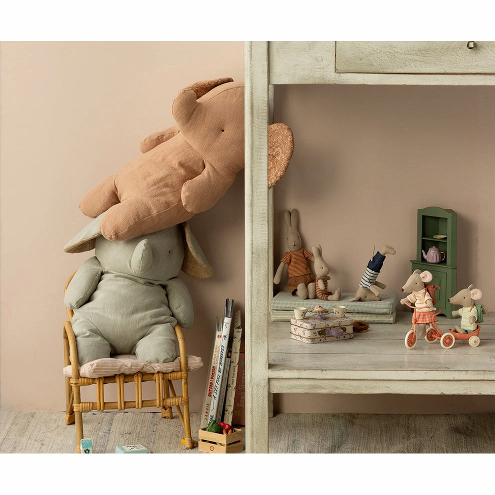 Babykids_Maileg_Toys Maileg Safari Friends, Big Elephant - Grey
