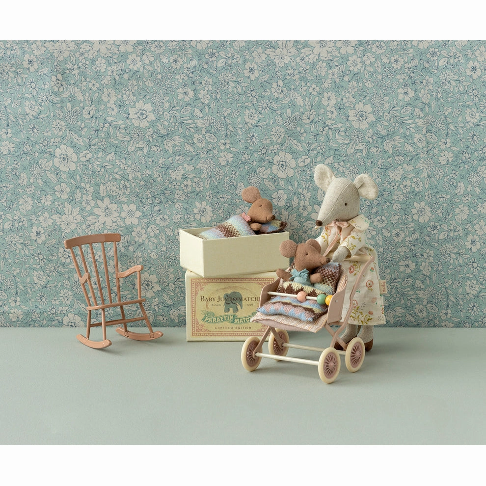 Babykids_Maileg_Toys Maileg Sleepy Wakey Baby Mouse in Matchbox - Rose