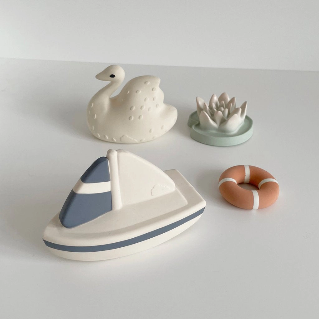 Cam Cam Copenhagen Sailboat Bath Toy