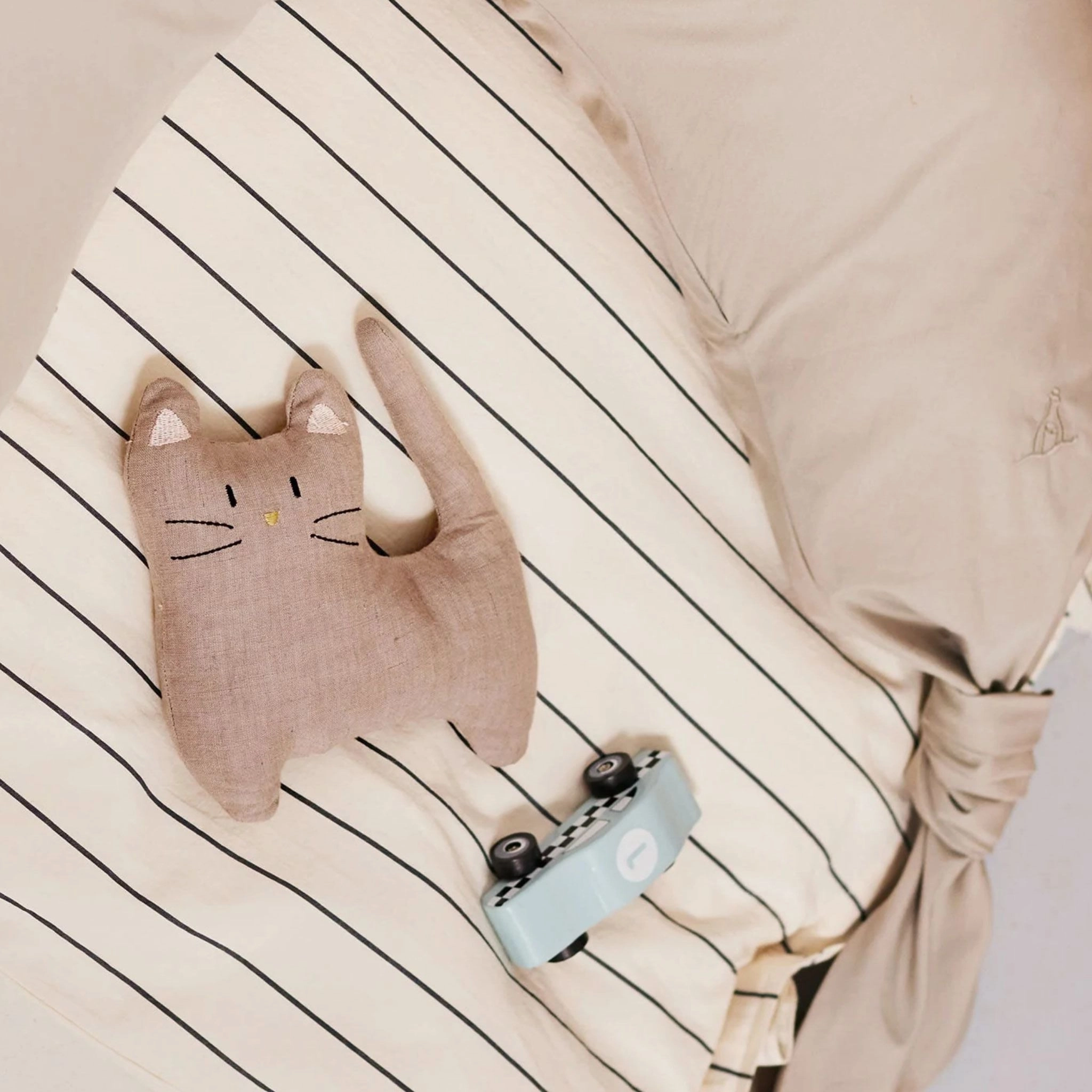 Dear April Mumi Cat Baby Toy