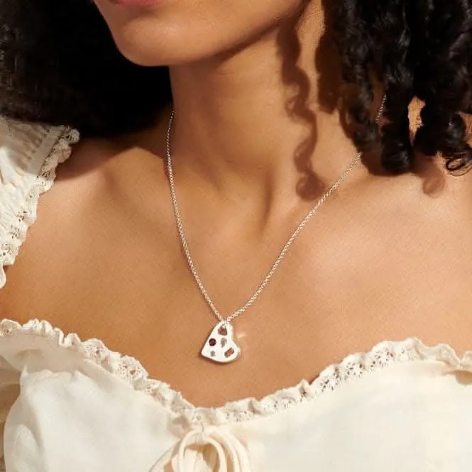 Collier ajustable de 50 cm en forme de cœur martelé plaqué argent avec finition gemme brillante 7181 Joma Jewellery
