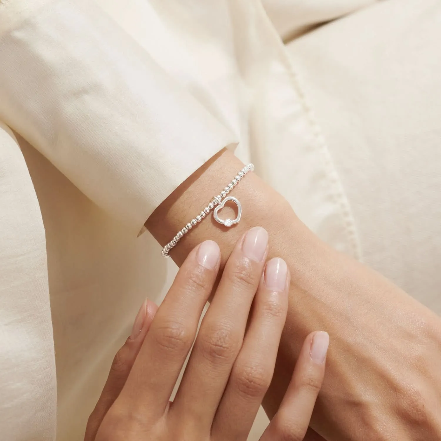 Grand-mère Un Petit Bracelet Merveilleux en Argent 8560 Joma Jewellery