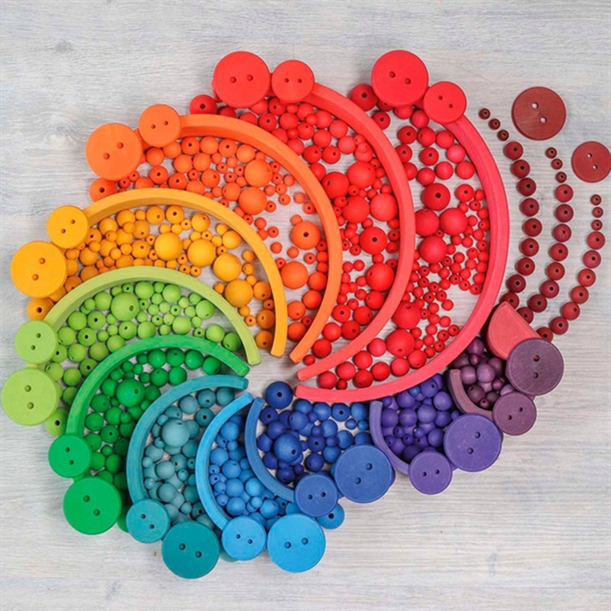GRIMMS Beads 180 Wooden Beads