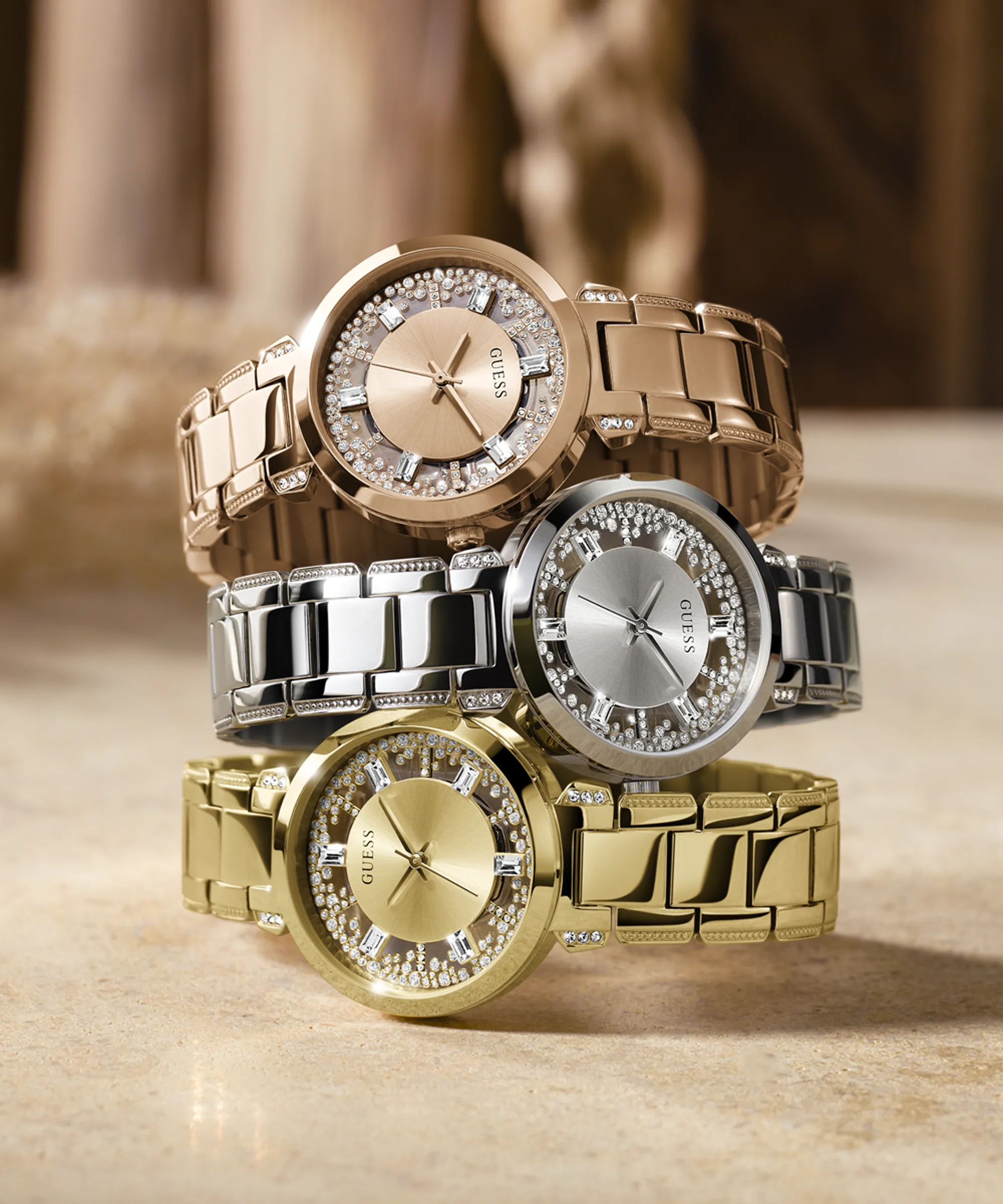 Montres Jewelry Guess - Montre analogique pour femme en ton or - GW0470L2 - 787715