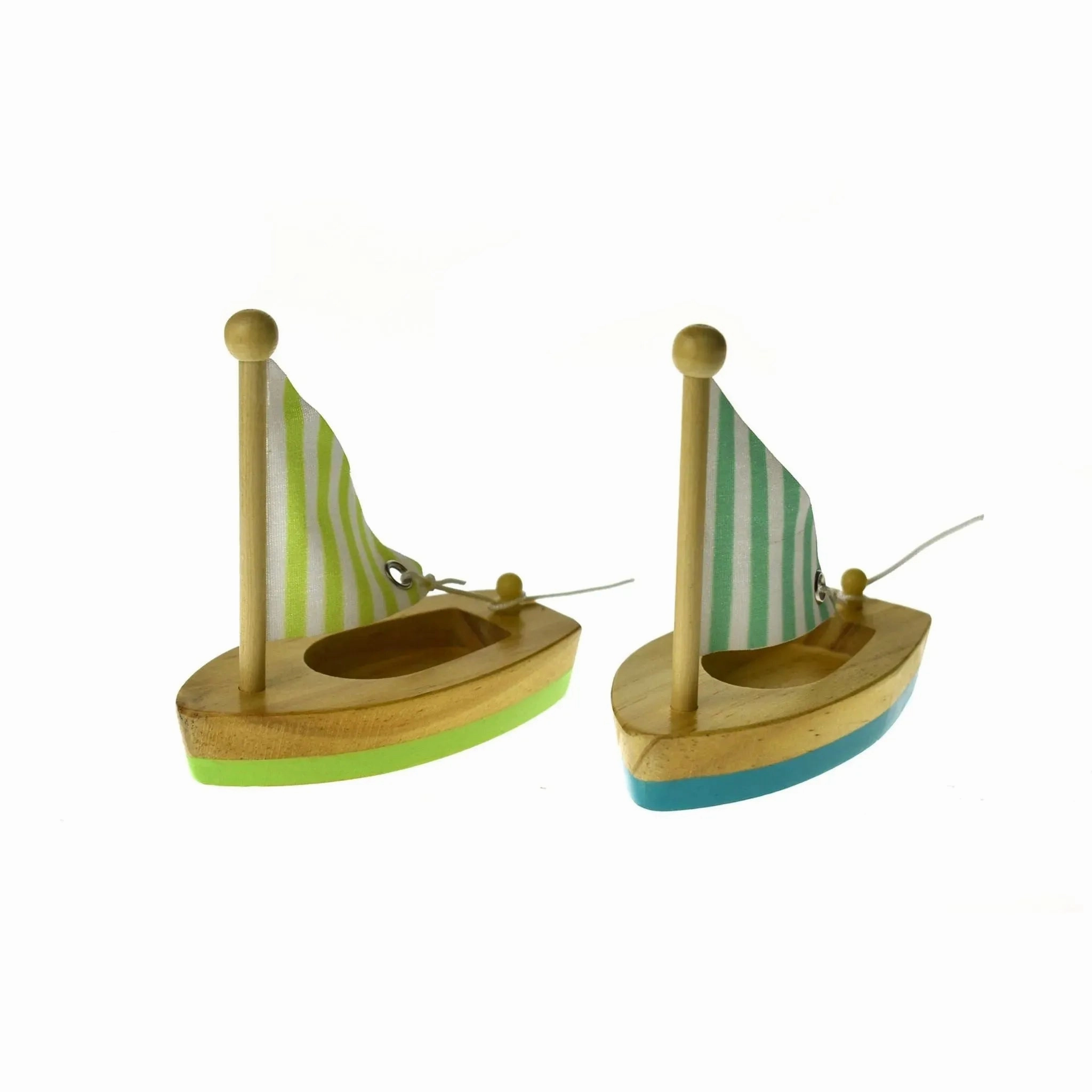 Kaper Kidz Toys Small Wooden Sailing Boat