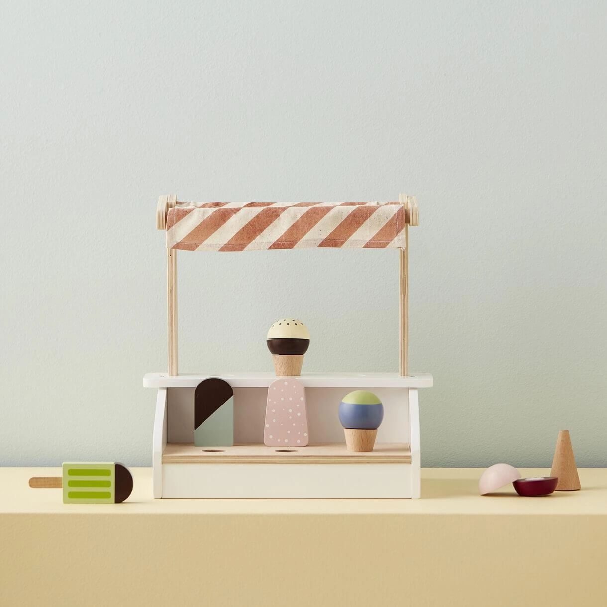 Kids Concept Wooden Ice Cream Stand