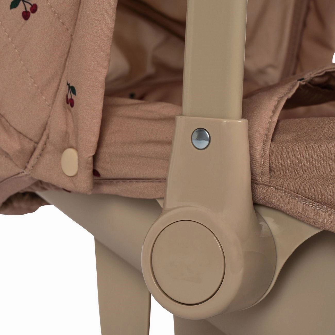Konges Sljd Doll Car Seat Cherry Blush