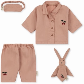 Konges Sljd Doll Kit: Gerd Goes To Bed Mahogany Rose