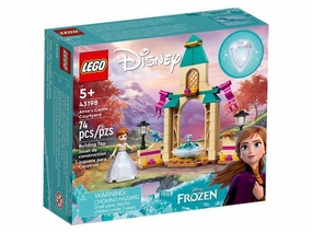 LEGO 43198 Disney Annas Castle Courtyard