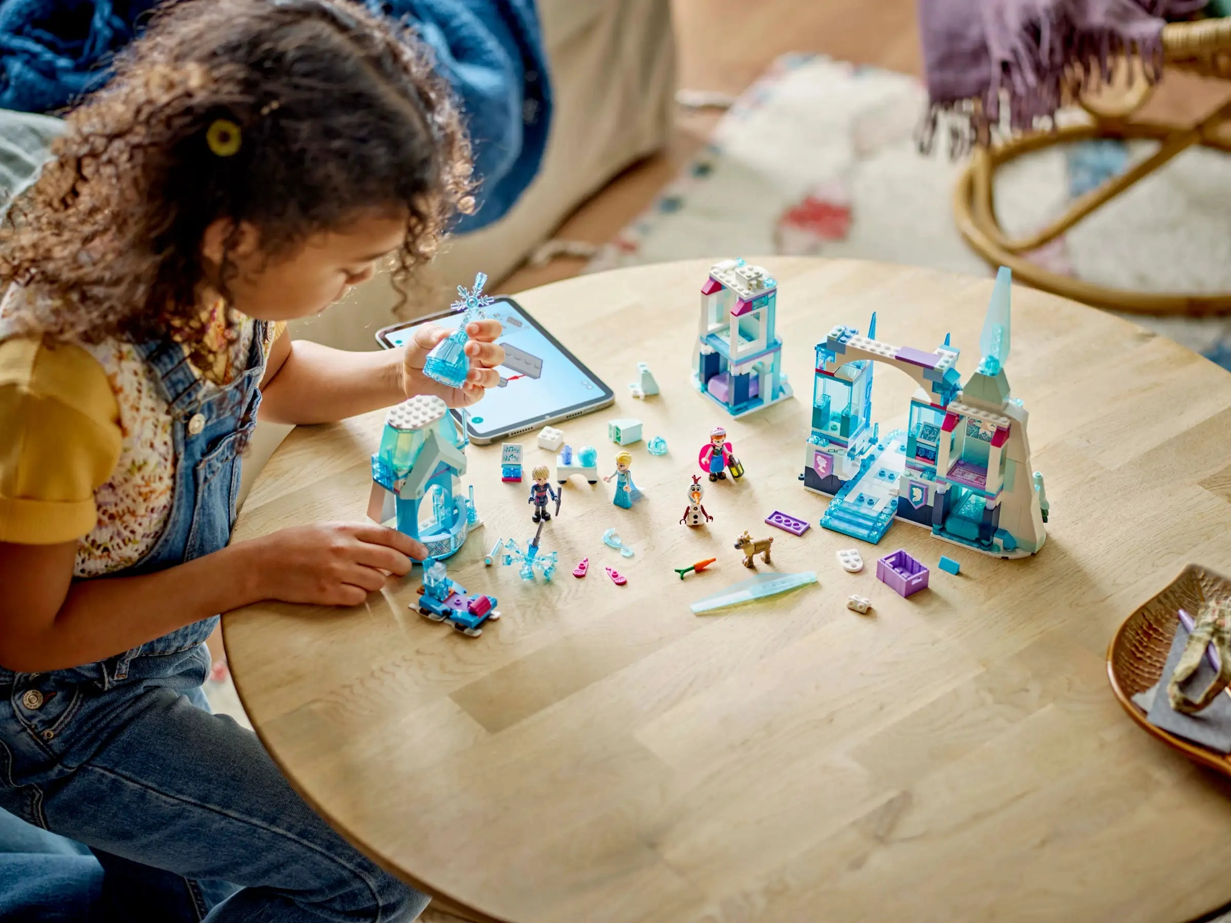 LEGO 43244 Disney Frozen Elsa's Ice Palace