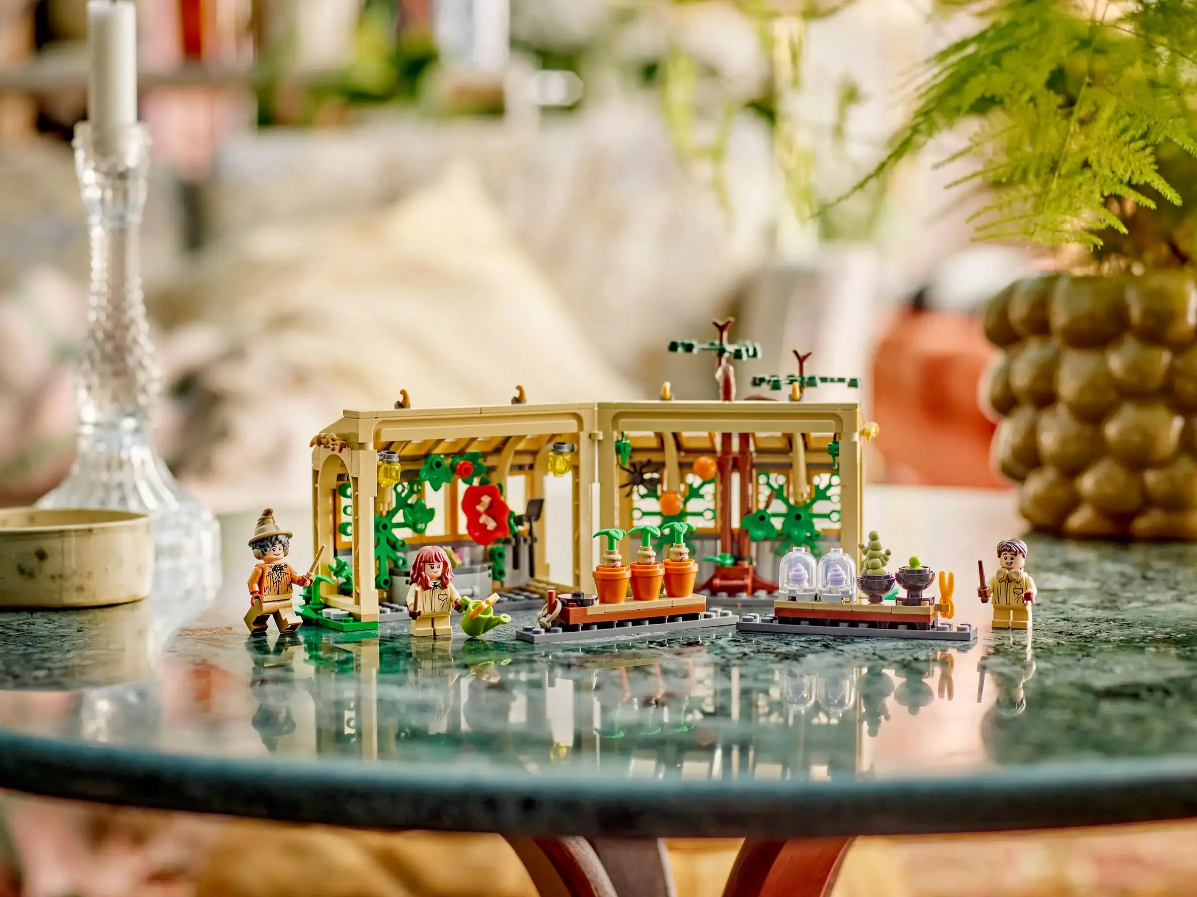 LEGO 76445 HARRY POTTER Hogwarts Castle: Herbology Class