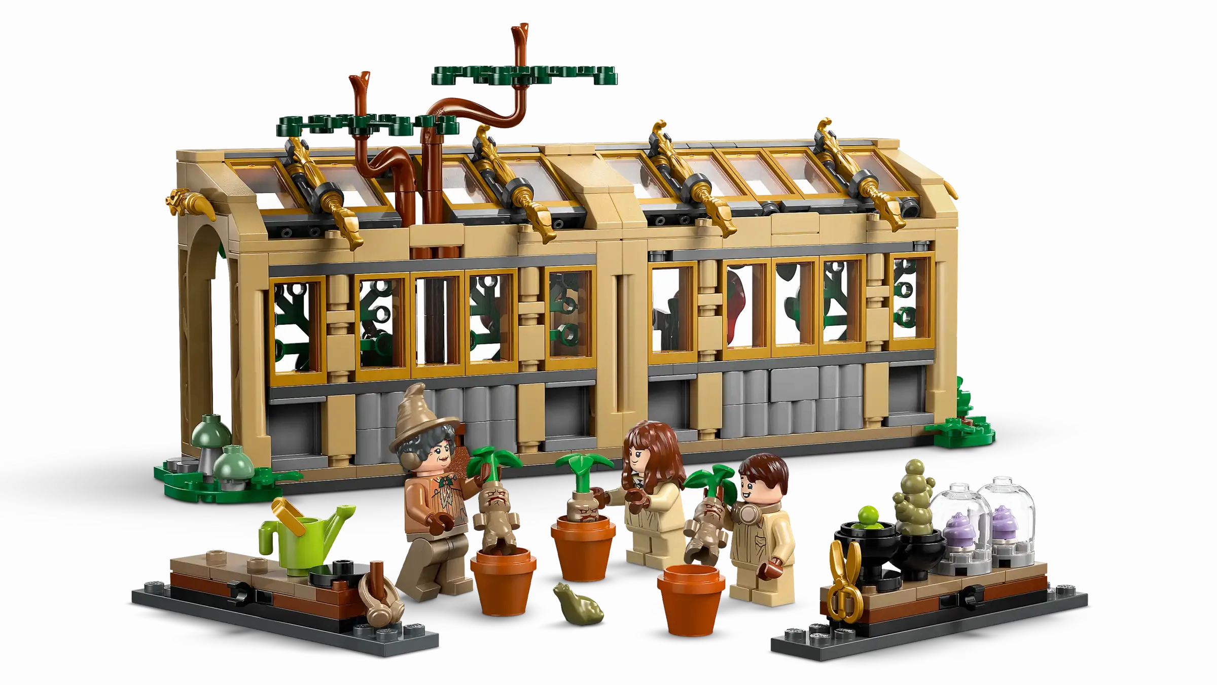 LEGO 76445 HARRY POTTER Hogwarts Castle: Herbology Class