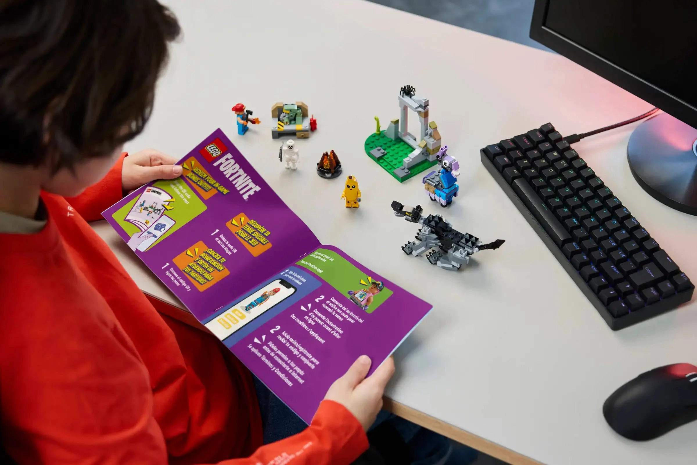 LEGO 77075 FORTNITE Peely & Sparkplug's Camp