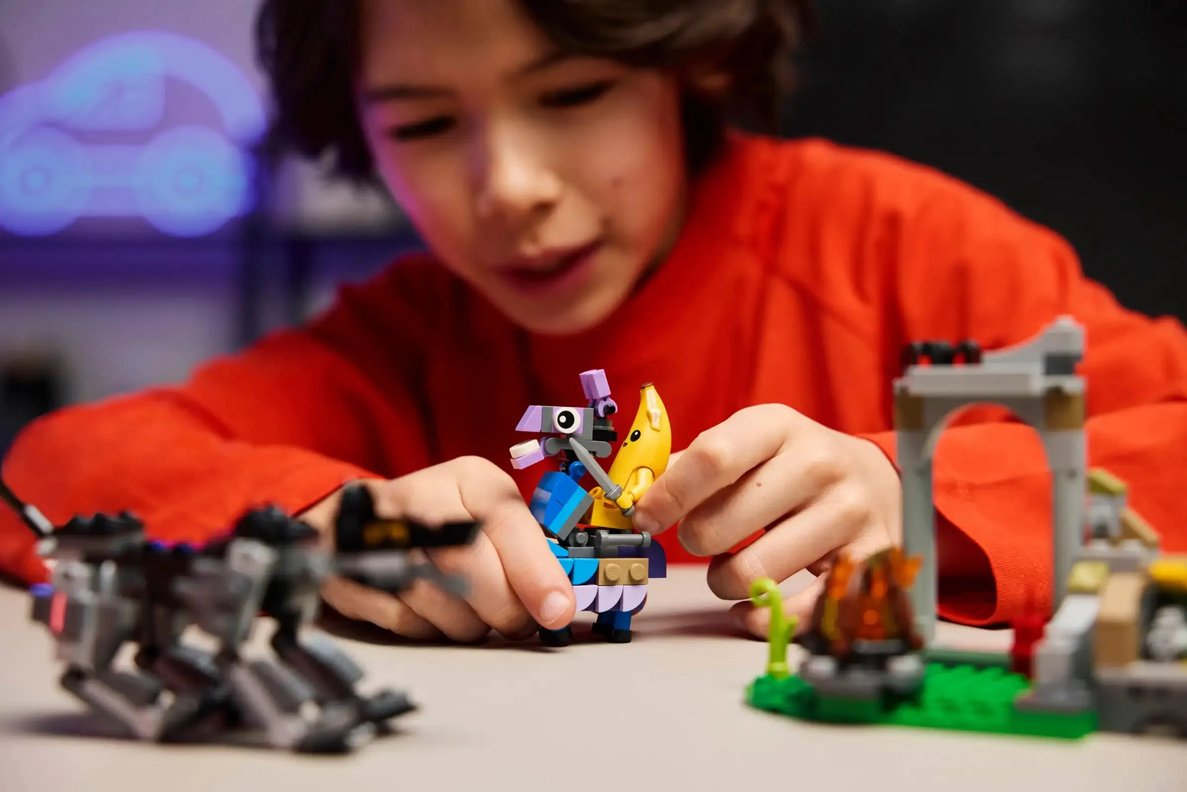 LEGO 77075 FORTNITE Peely & Sparkplug's Camp