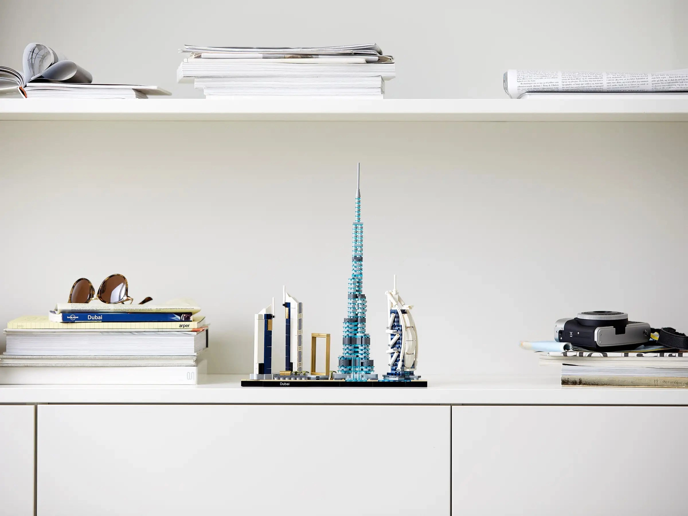 LEGO ARCHITECTURE 21502 Dubai Skyline