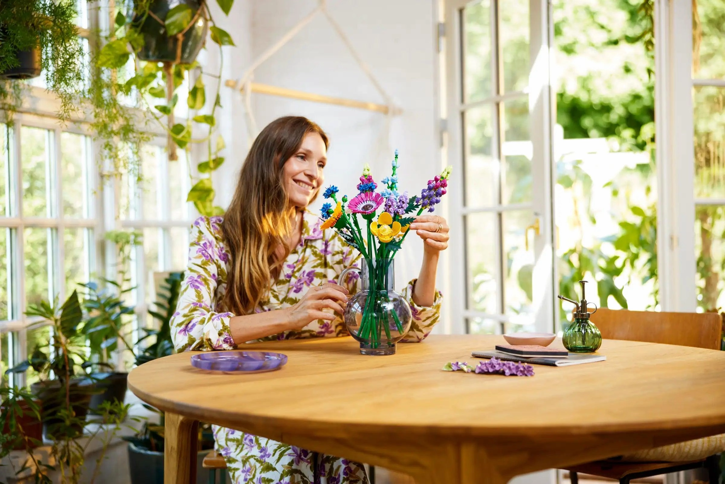 LEGO BOTANICAL 10313 Wildflower Bouquet Building Kit