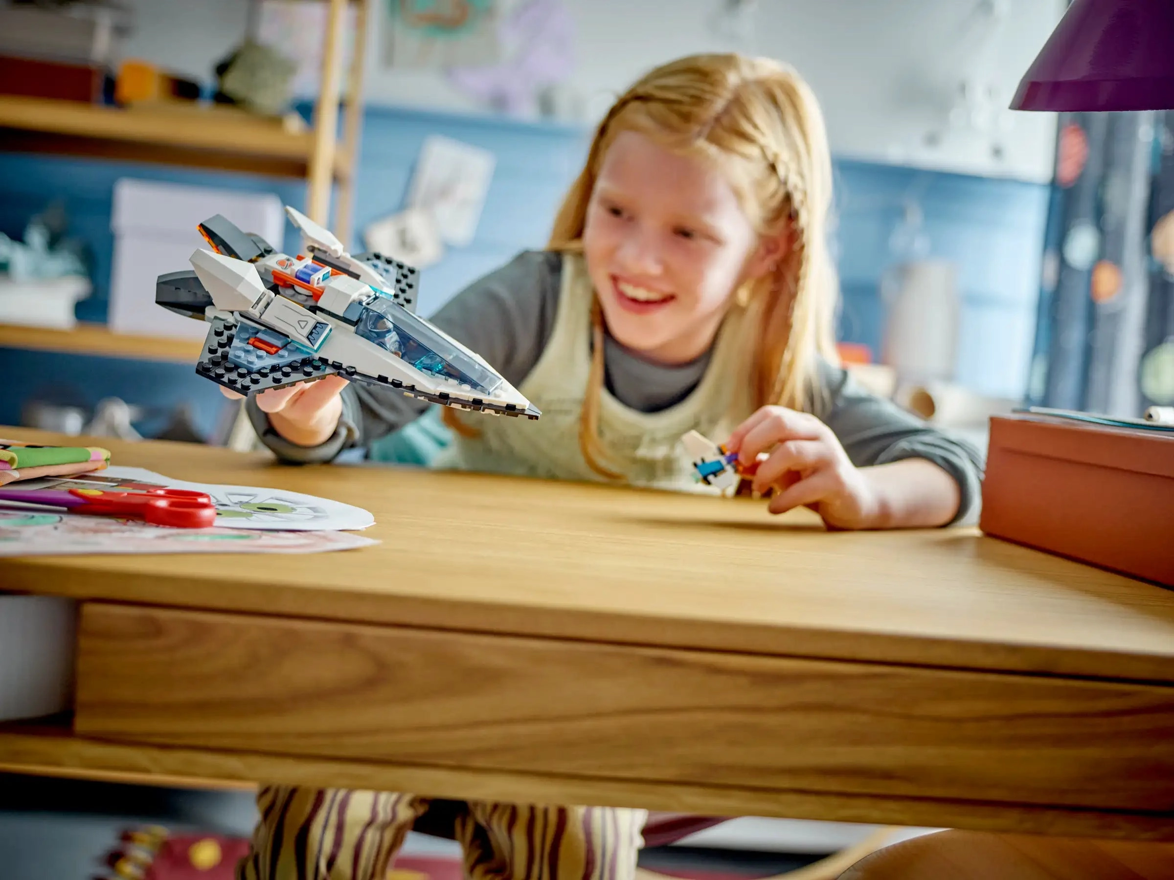 LEGO CITY 60430 Interstellar Spaceship