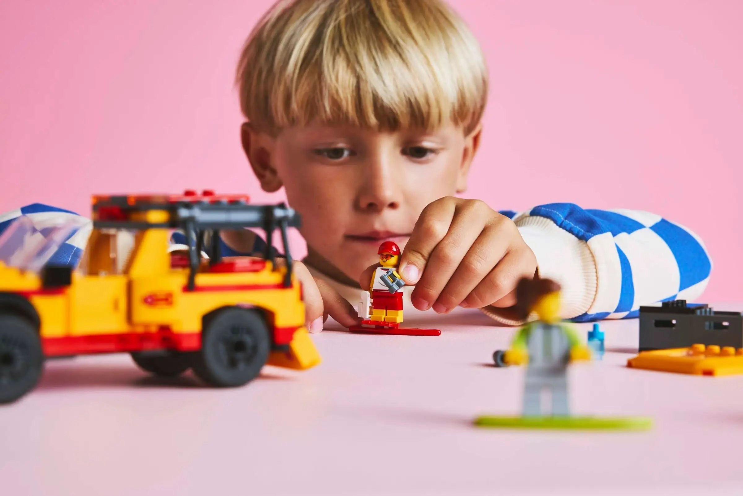 LEGO CITY 60453 Lifeguard Beach Rescue Truck