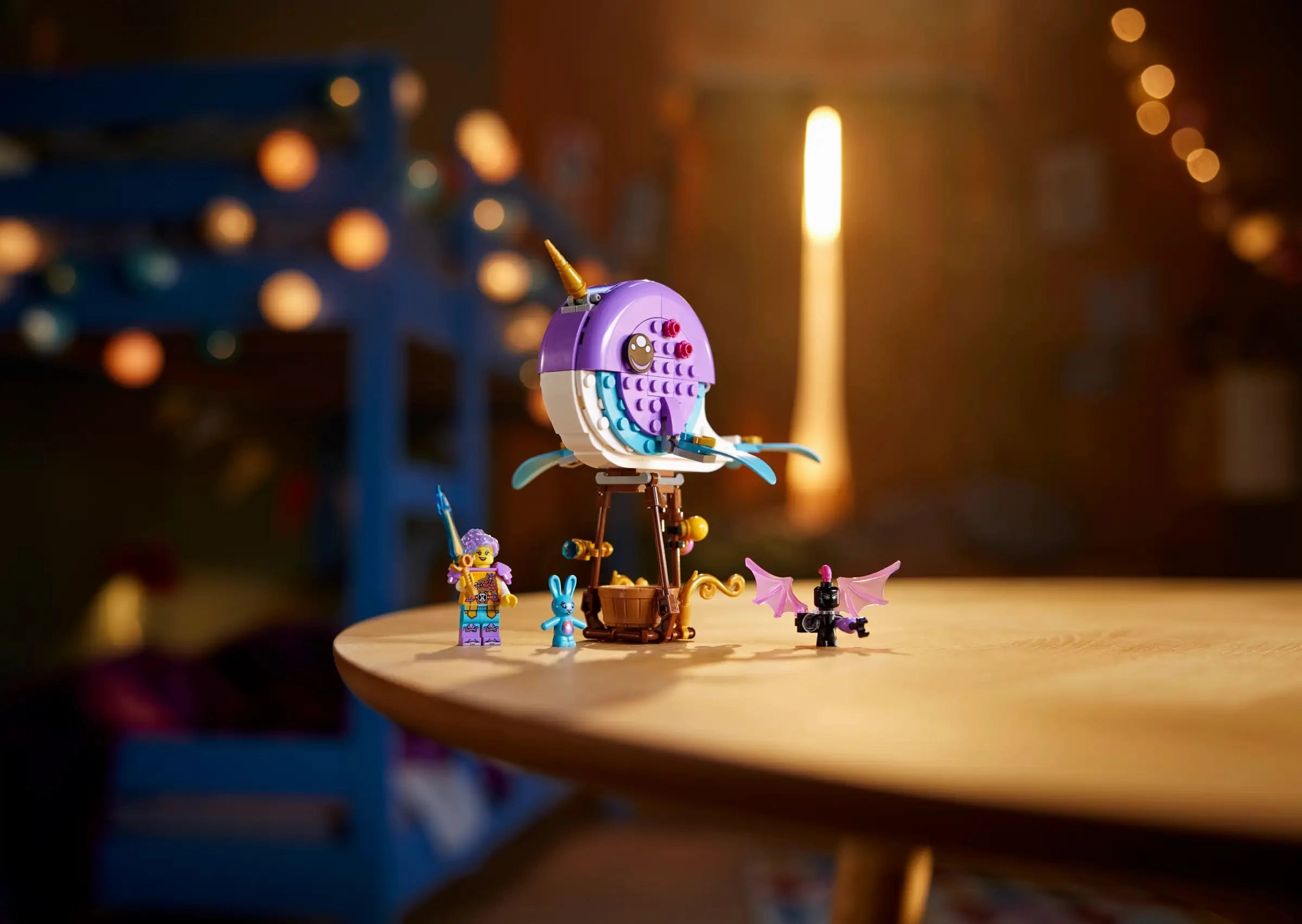 LEGO DREAMZZZ 71472 Izzie's Narwhal Hot-Air Balloon