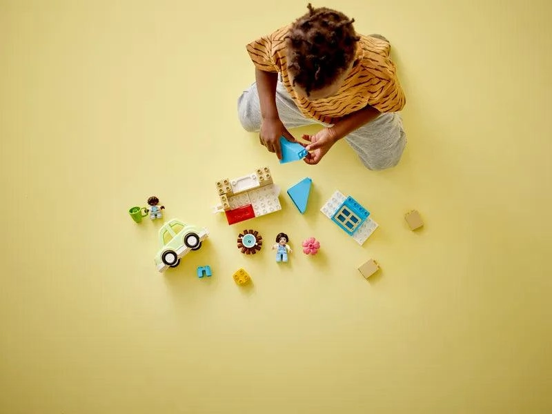 LEGO DUPLO 10986 Family House on Wheels