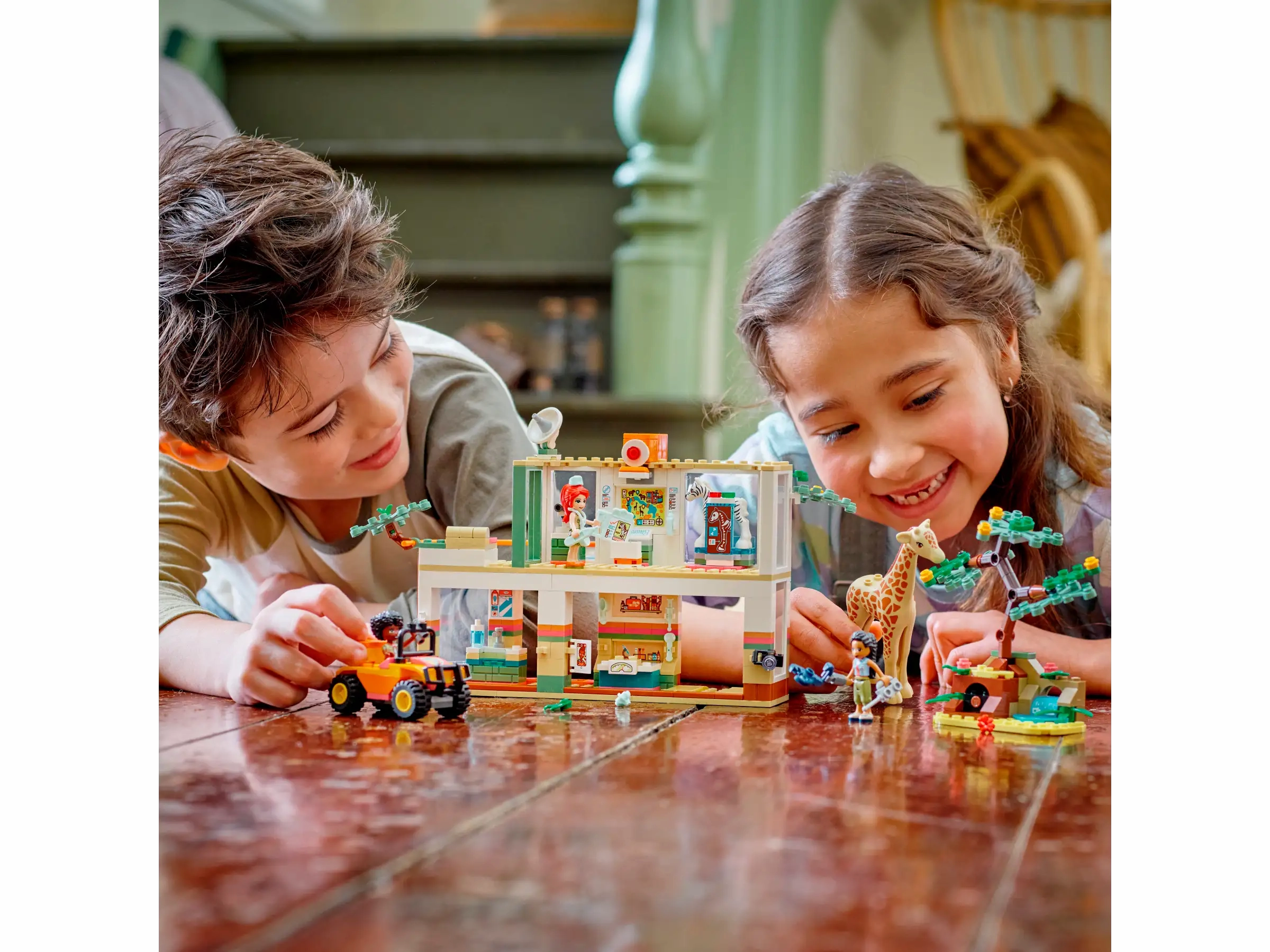 LEGO FRIENDS 41717 Mia's Wildlife Rescue