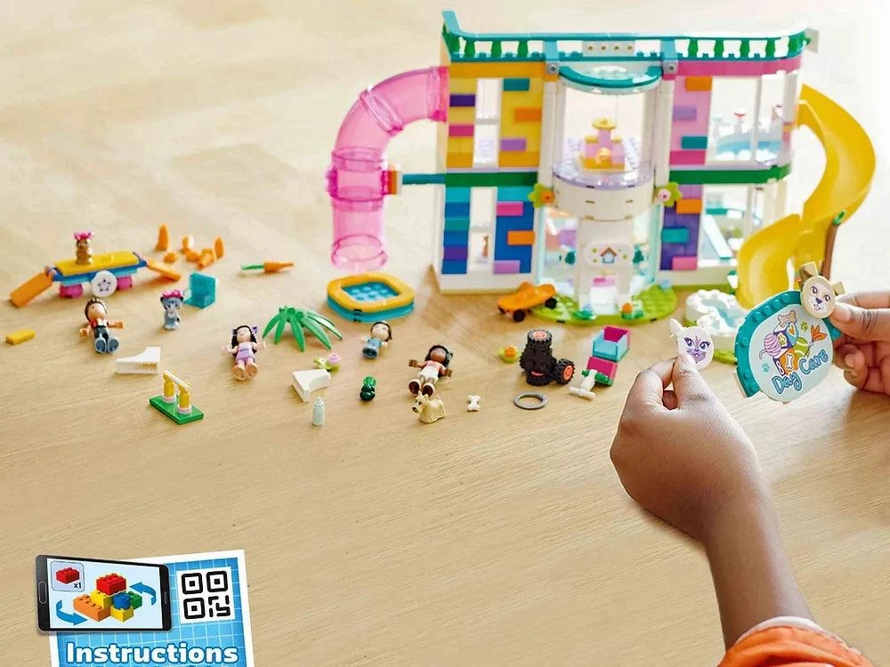 LEGO FRIENDS 41718 Pet Day-Care Center