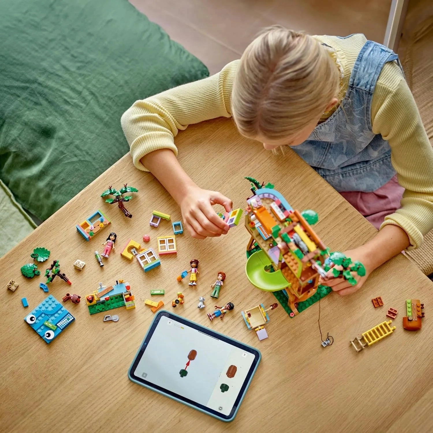 LEGO FRIENDS 42652 Friendship Tree House Hangout
