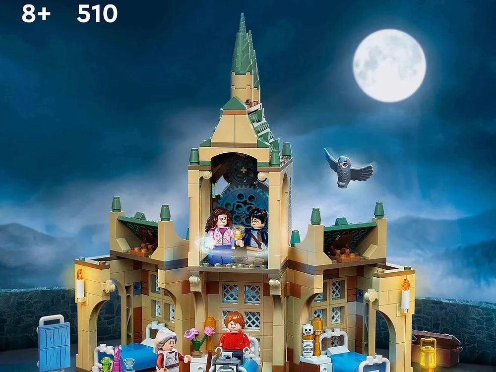 LEGO HARRY POTTER 76398 Hogwarts Hospital Wing