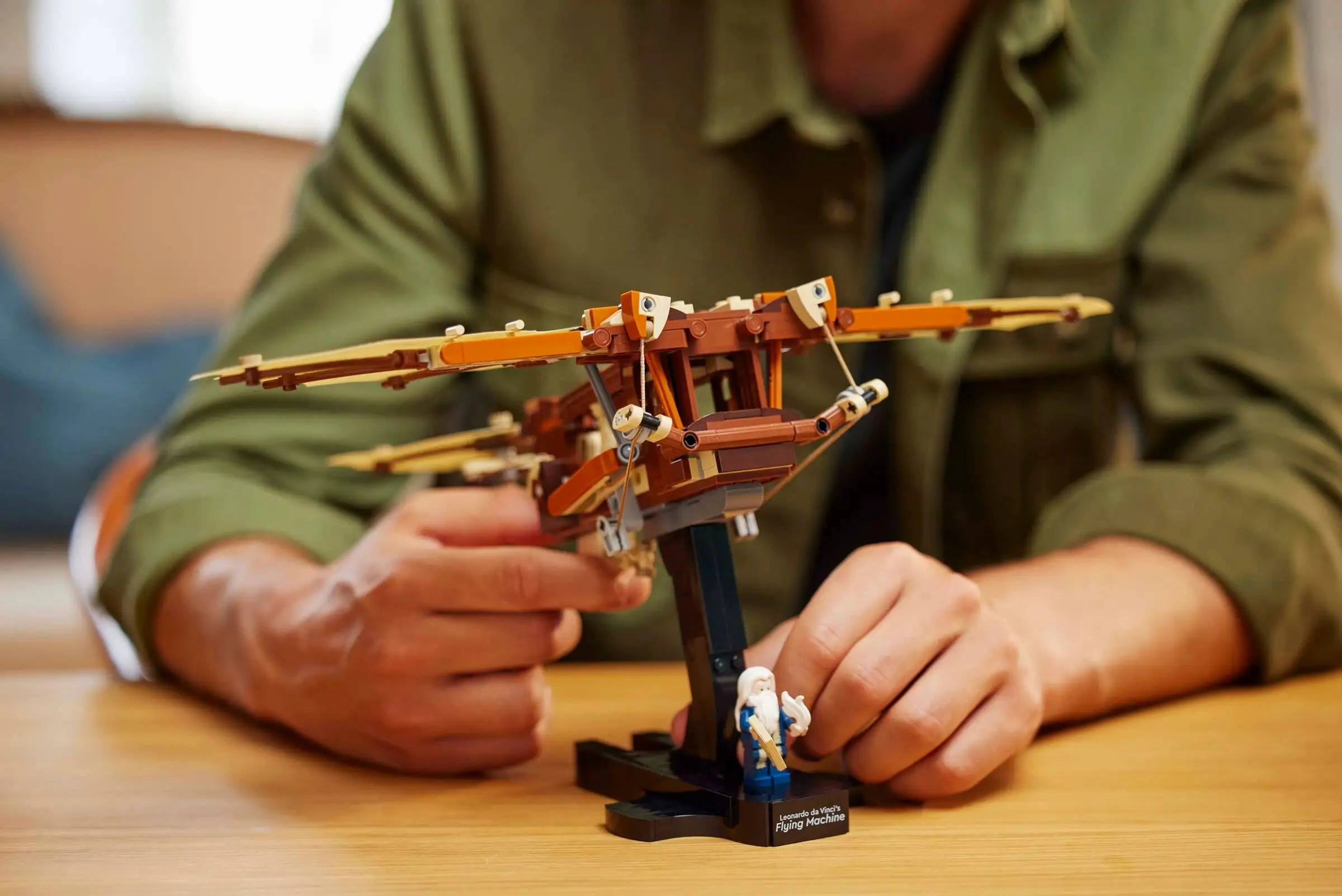 LEGO ICONS 10363 Leonardo da Vinci's Flying Machine