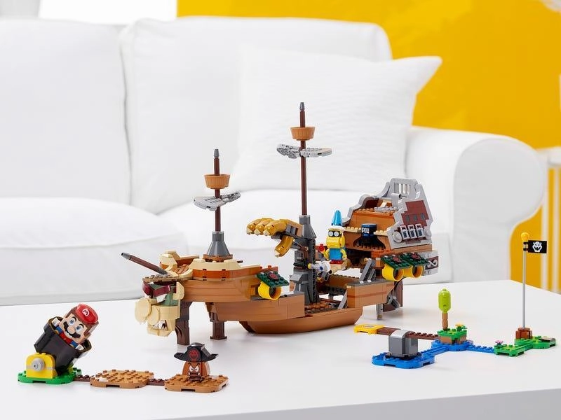 LEGO SUPER MARIO 71391 Bowsers Airship Expansion Set