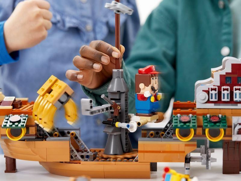 LEGO SUPER MARIO 71391 Bowsers Airship Expansion Set