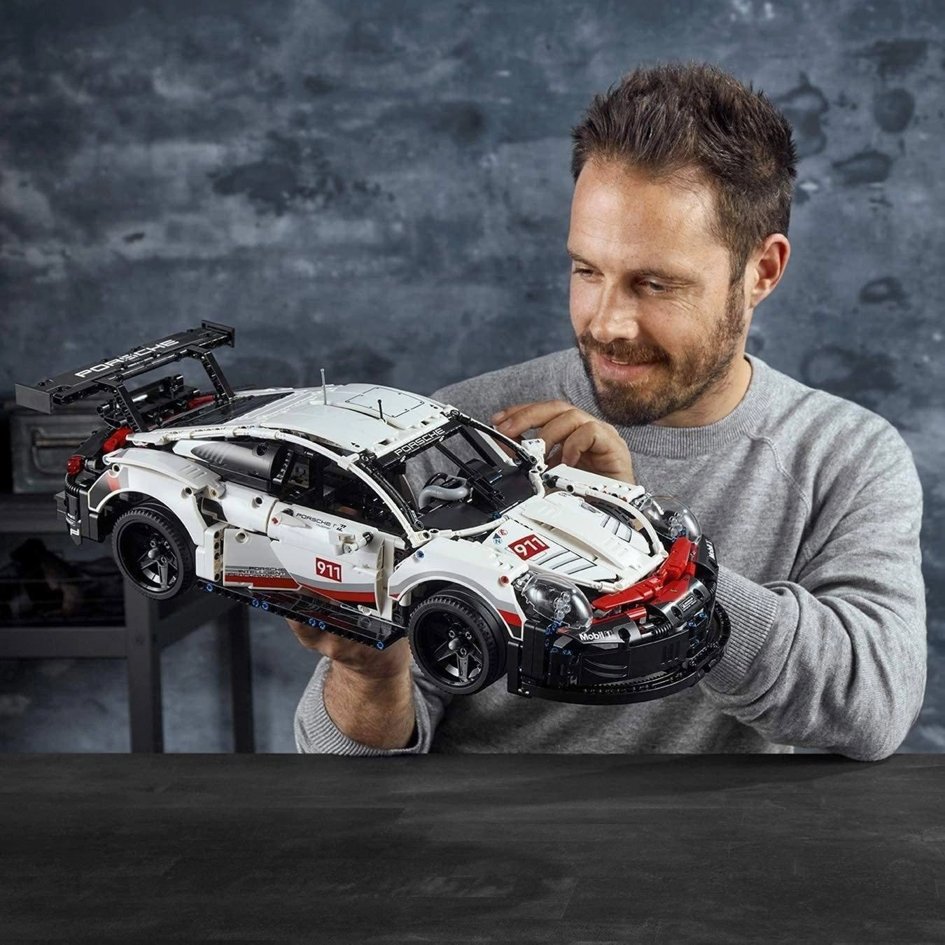 LEGO TECHNIC 42096 Porsche 911 RSR