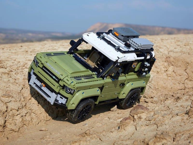 LEGO TECHNIC 42110 Land Rover Defender Off Roader 4x4 Car Toy