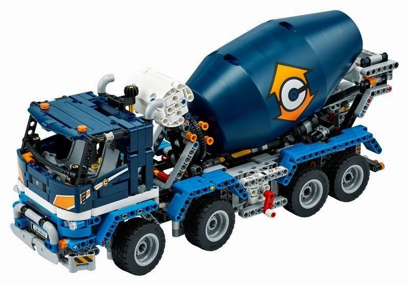 LEGO TECHNIC 42112 Concrete Mixer Truck