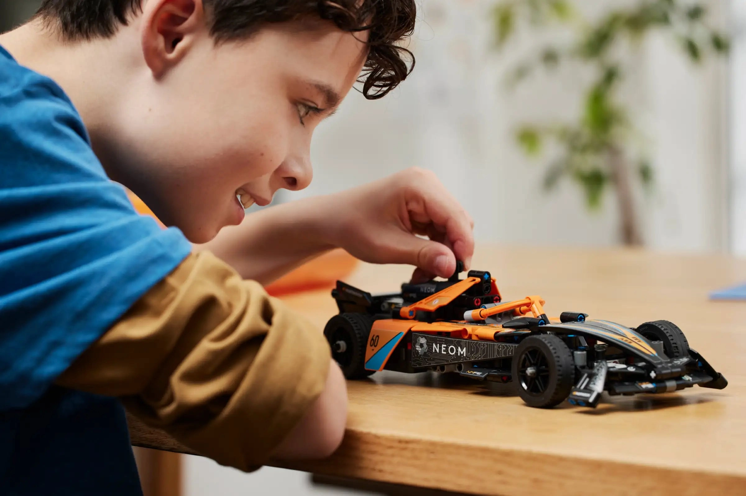 LEGO TECHNIC 42169 NEOM McLaren Formula E Race Car