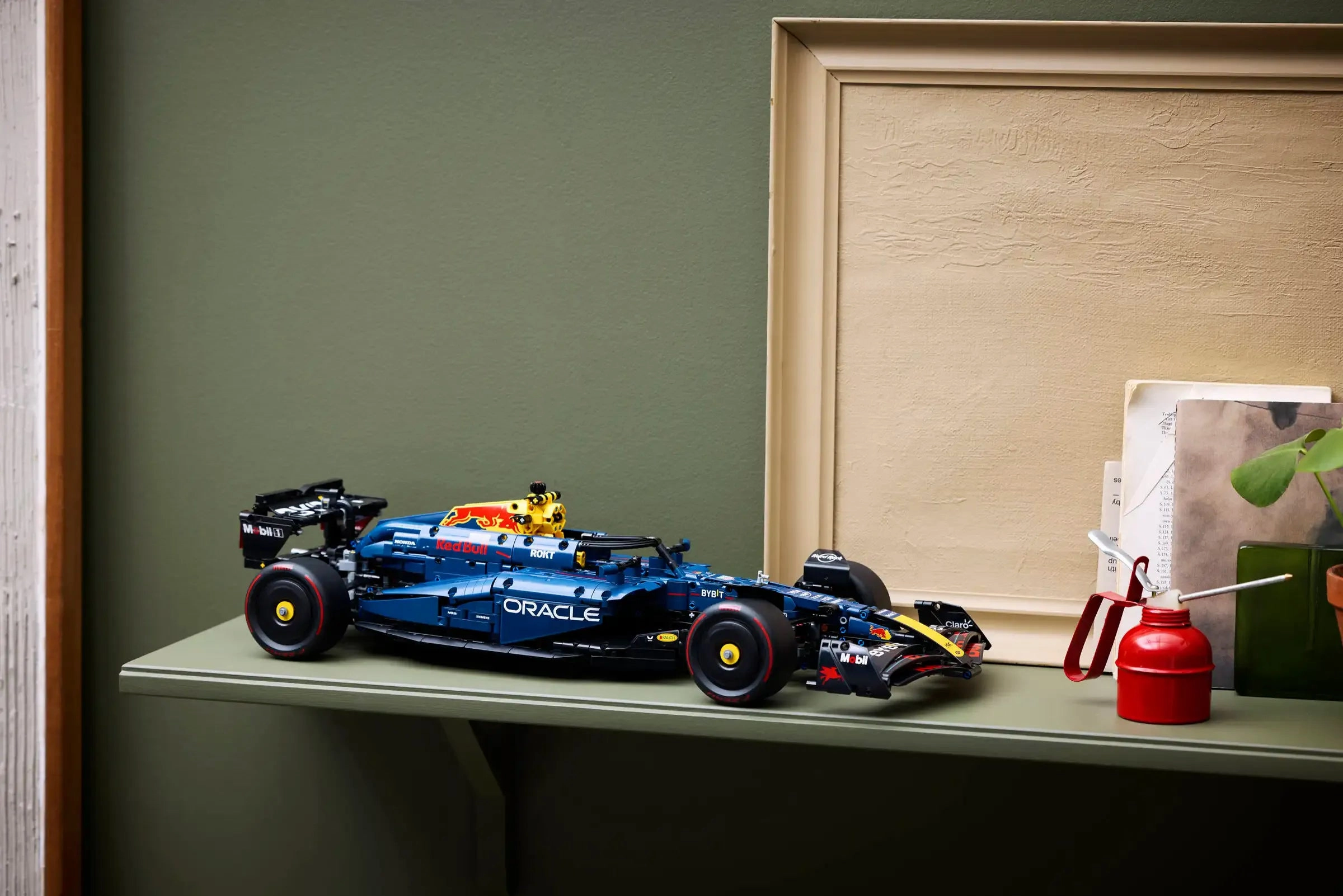 LEGO TECHNIC 42206 Oracle Red Bull Racing RB20 F1 Car