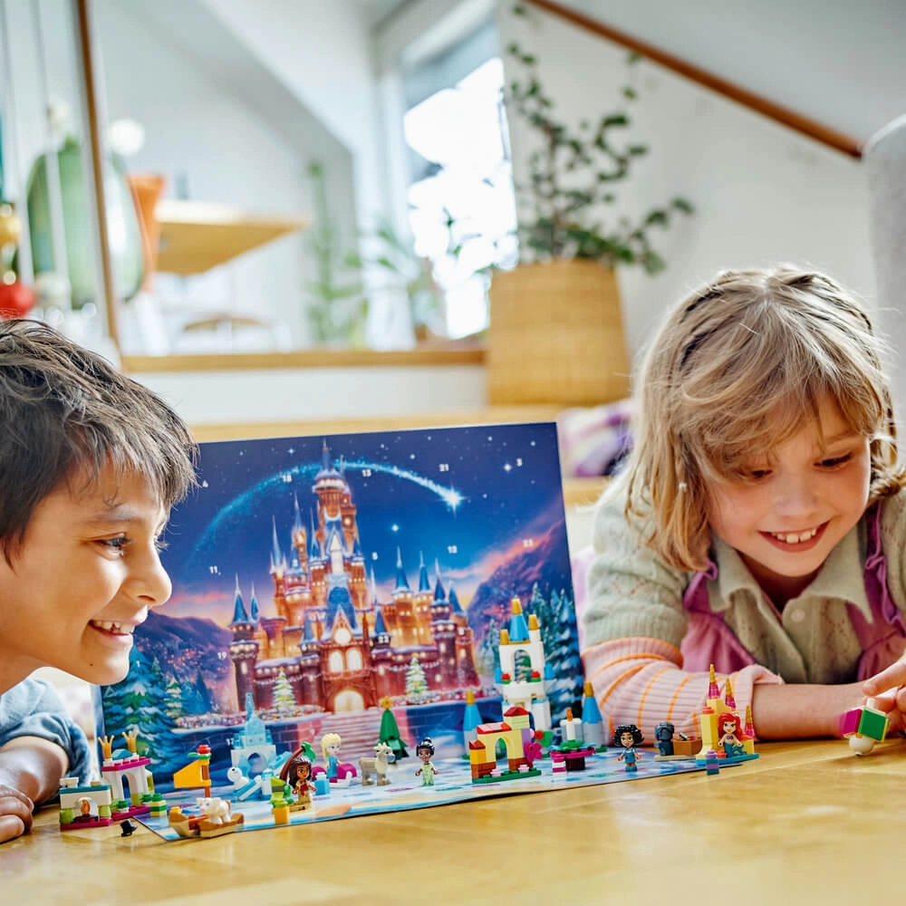 Lego Toys LEGO Disney Princess 2024 Advent Calendar 253 Piece Building Kit (43253)