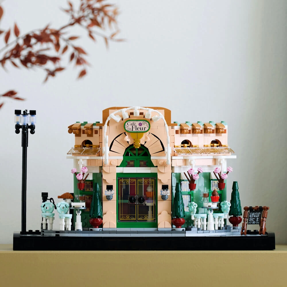 Lego Toys LEGO Icons French Caf 1101 Piece Building Kit (10362)