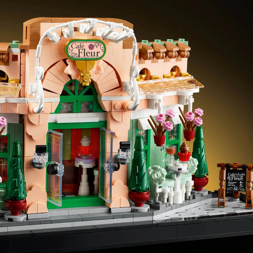 Lego Toys LEGO Icons French Caf 1101 Piece Building Kit (10362)