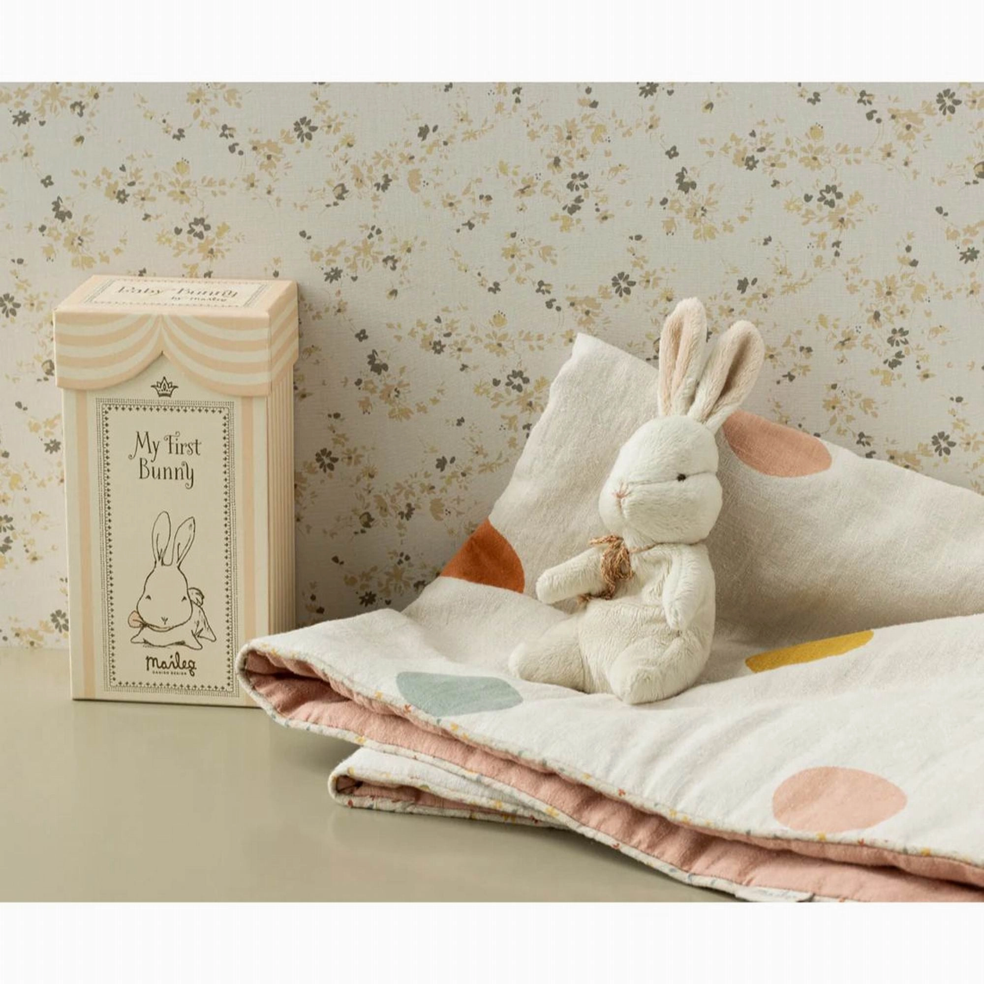 Maileg My First Bunny  Off White