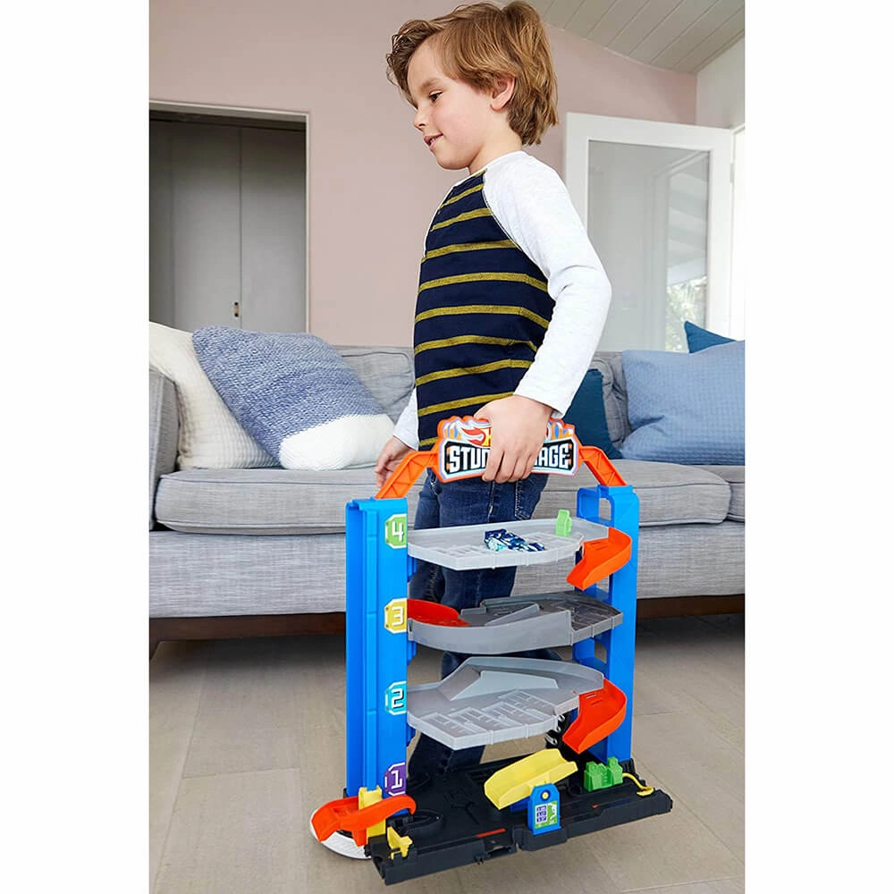 Mattel Toys Hot Wheels City Stunt Garage Play Set